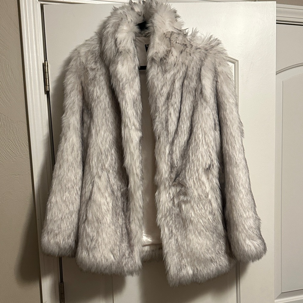 Women's Faux Fur Coat